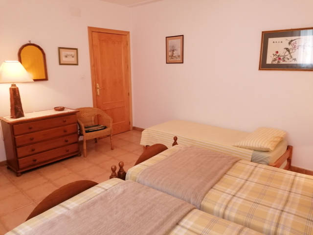 bedroom / dormitorio