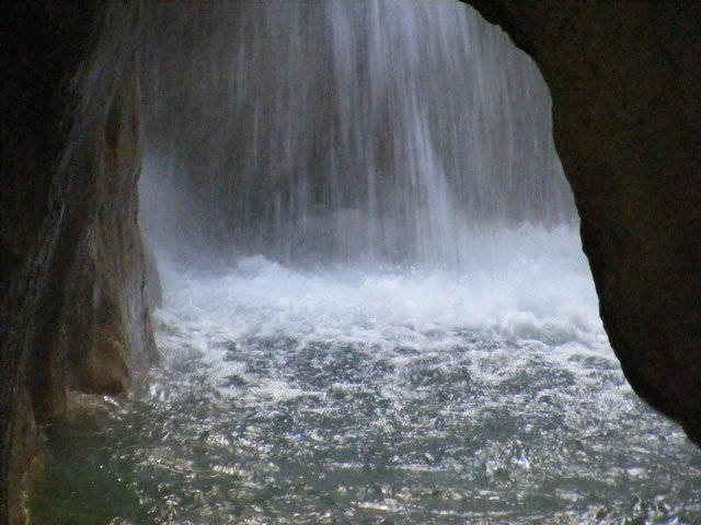 Cueva de agua